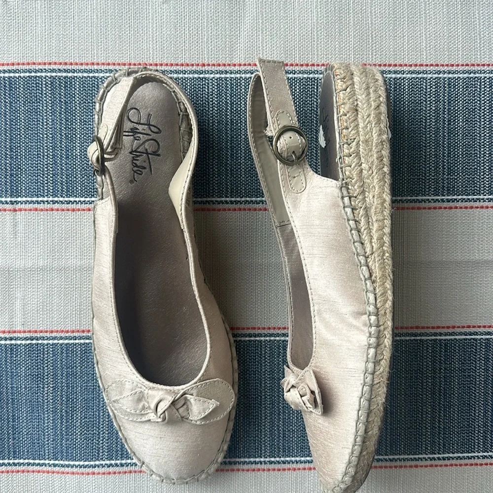 Life Stride Light Beige Espadrille Slingback Flats with Bow
